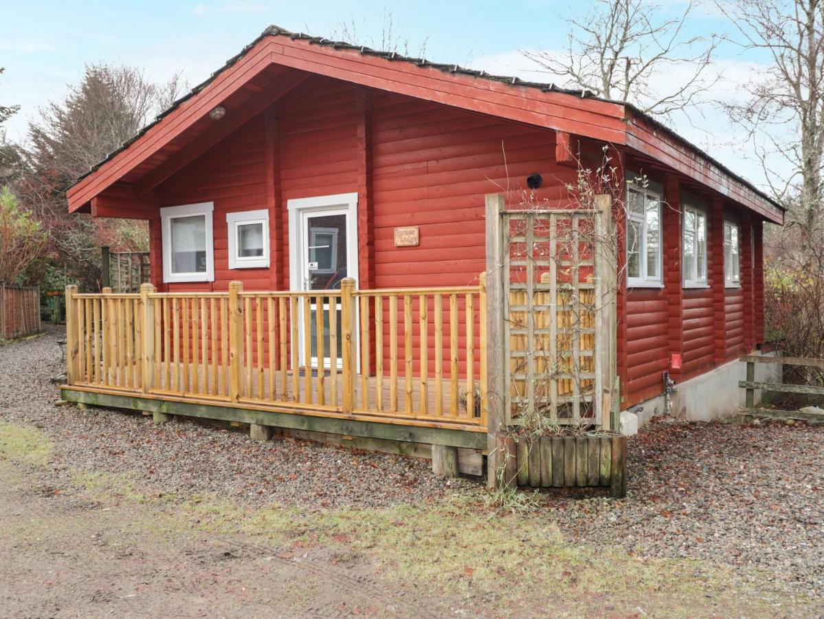 Spruce Lodge Strathpeffer Exterior photo